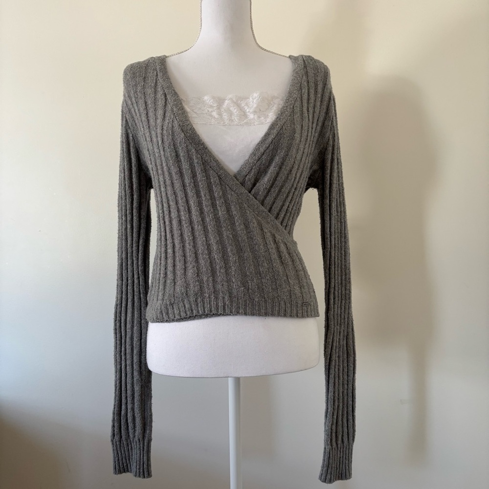 Vintage Y2K Hollister Sweater